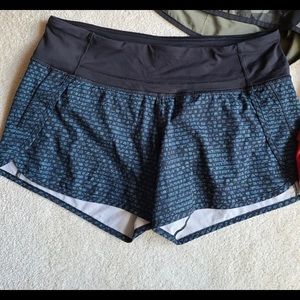 Sold//Lululemon 4” Speed up shorts Size 6